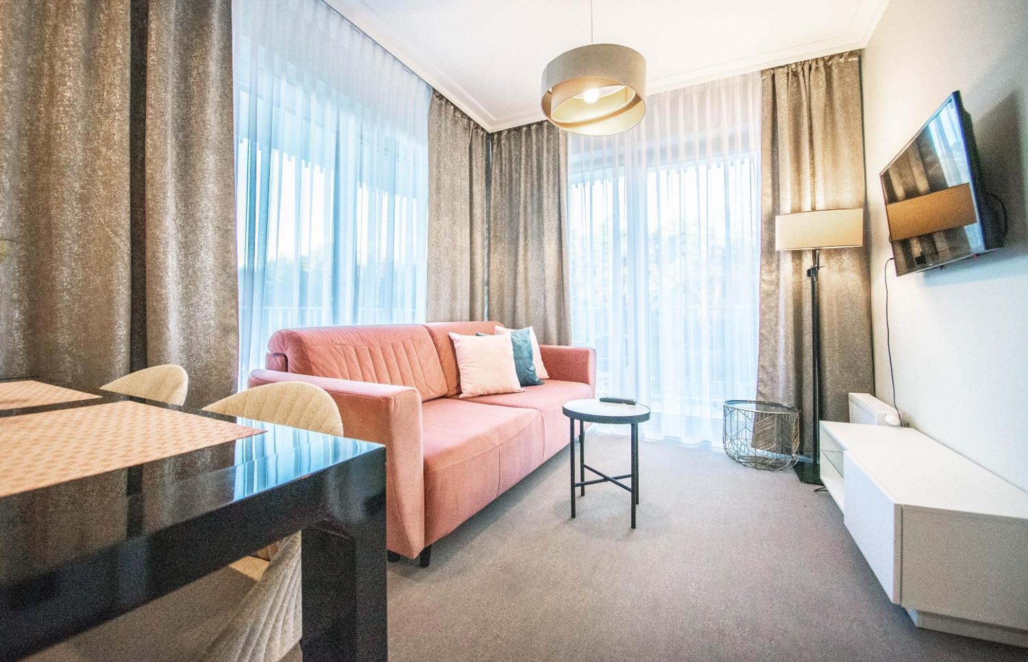 Apartamenty Na Wyspie - Albus & Rubus - Parking سفينويتشي المظهر الخارجي الصورة
